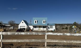 26 V Hill Rd SE, Edgewood, NM 87015