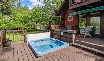 33893 Redgate Dr, Bigfork, MT 59911