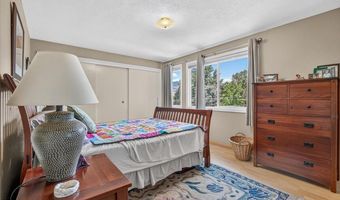 635 Chestnut St, Ashland, OR 97520