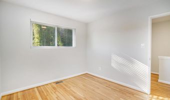 5004 8TH Rd S, Arlington, VA 22204