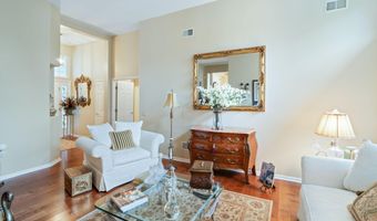 28 Jumping Brook Ln, Barnegat, NJ 08005