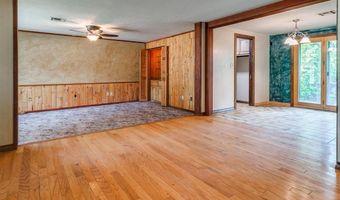 3808 N Markwell Ave, Bethany, OK 73008