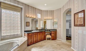 10266 Romantico Dr, Las Vegas, NV 89135