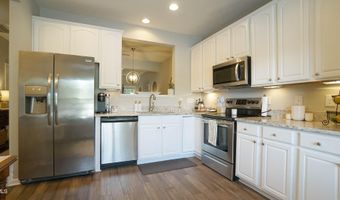 140 Anterbury Dr, Apex, NC 27502