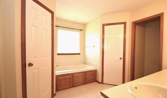 1500 SE 21st St, Bentonville, AR 72712
