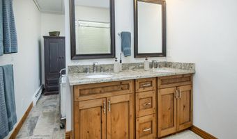 57 E Riverside Rd, Avon, CO 81620