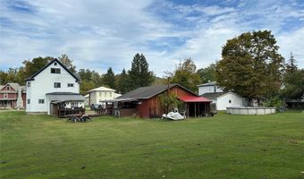 31 Brooklyn St, Angelica, NY 14709