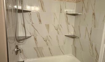 10910 W LAURELWOOD Ln, Avondale, AZ 85392