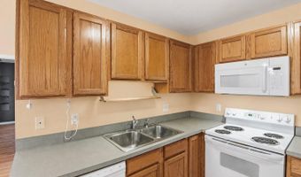 1930 Lindsay Ln, Ann Arbor, MI 48104