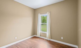 5704 County Road 262, Auxvasse, MO 65231