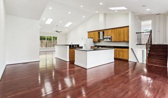9915 ASHBURTON Ln, Bethesda, MD 20817