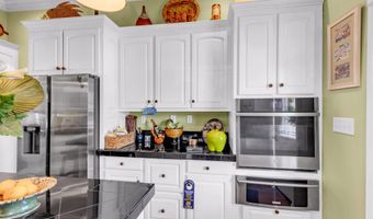 1456 Beach Blvd, Biloxi, MS 39530
