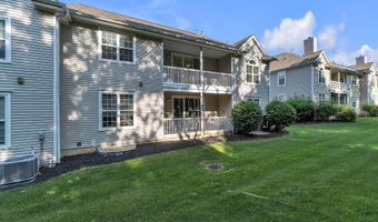 2950 Hunley Dr, Ann Arbor, MI 48105