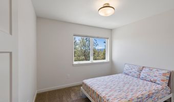 2088 NW Trenton Ave, Bend, OR 97703