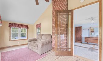 2195 Blenheim Ave, Alliance, OH 44601