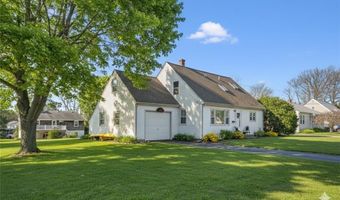 11 O'Donnell Rd, Middletown, RI 02842