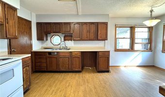 212 4th St NE, Aitkin, MN 56431