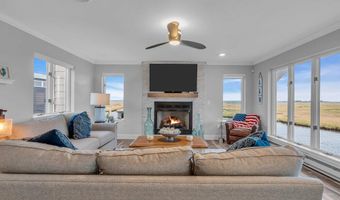 267 Cypress Dr, Bayville, NJ 08721