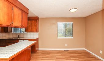 17405 Maryann Ln, Anderson, CA 96007