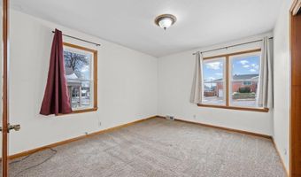 1020 Perkins St, Belle Fourche, SD 57717