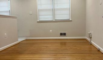 668 S ILLINOIS St, Arlington, VA 22204