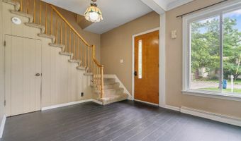 225 Bond St, Allegan, MI 49010