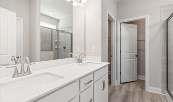 400 Shelby Meadow Ln, Angier, NC 27501