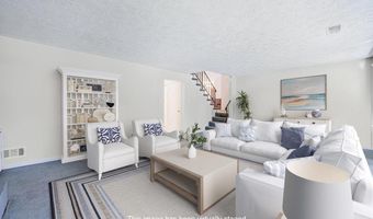 5112 BRADFIELD Dr, Annandale, VA 22003