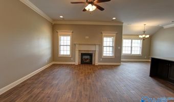 22947 Pin Oak Dr, Athens, AL 35613