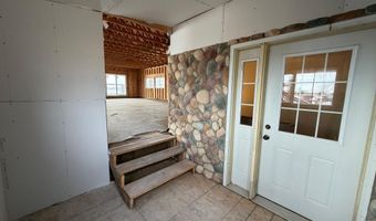 11 Lime Lake Dr, Avoca, MN 56114