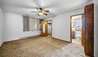 1584 Hemlock Dr, Ashtabula, OH 44004