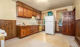 37 Main St, Cumberland, RI 02864