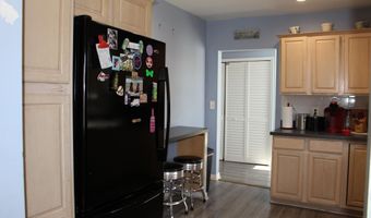 250 Forest Ave, Middletown, NJ 07748