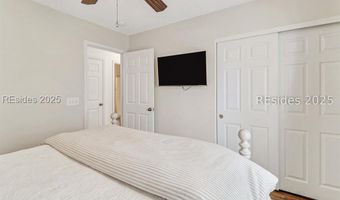 28 Lakeside Dr, Bluffton, SC 29910
