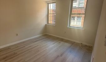 1218 PERRY St NE 202, Washington, DC 20017