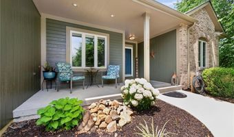 1812 N 150th St, Basehor, KS 66007