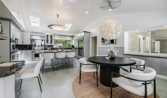 4820 Encino Ter, Encino, CA 91316