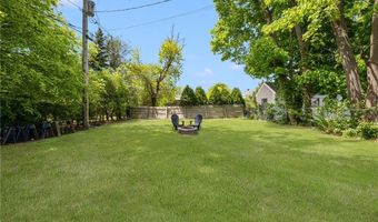 349 Boulevard, Middletown, RI 02842