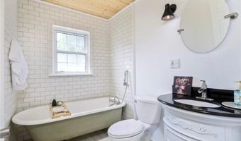 710 English Ave, Austin, IN 47102
