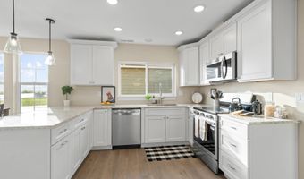 303 ART KEGLER Blvd, Boardman, OR 97818