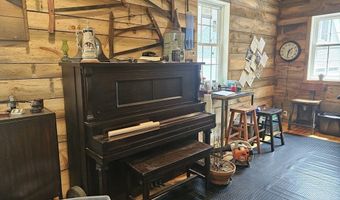 232 Sherbert Rd, Ashburnham, MA 01430