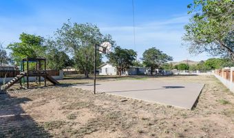 805 N 8th St, Alpine, TX 79830