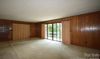 184 Laurel Rd, Arden, NC 28704