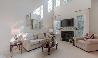 105 Congressional Dr, Cape May Court House, NJ 08210
