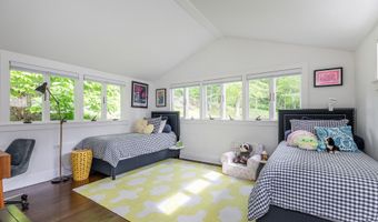409 Northrop St, Bridgewater, CT 06752