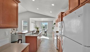 2828 Lucia Ct NW, Albany, OR 97321