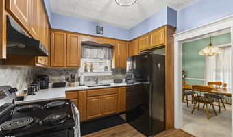 218 N West St, Bargersville, IN 46106