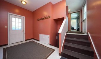 136 Lancaster Ave, Bangor, ME 04401