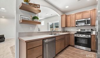 11423 Nora Dr, Caldwell, ID 83607