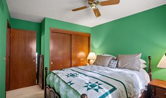 110 10th Ave NW, Altoona, IA 50009